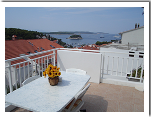 apartments hvar